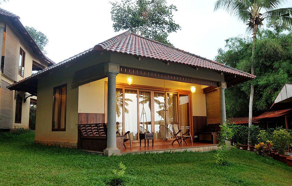 Hotel Ananda Lakshmi Ayurveda Retreat Chowara Zewnętrze zdjęcie