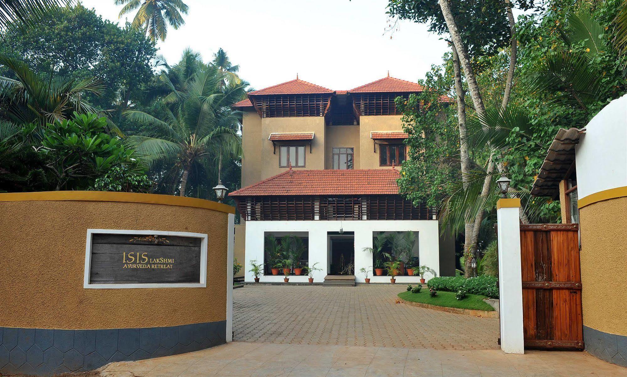 Hotel Ananda Lakshmi Ayurveda Retreat Chowara Zewnętrze zdjęcie